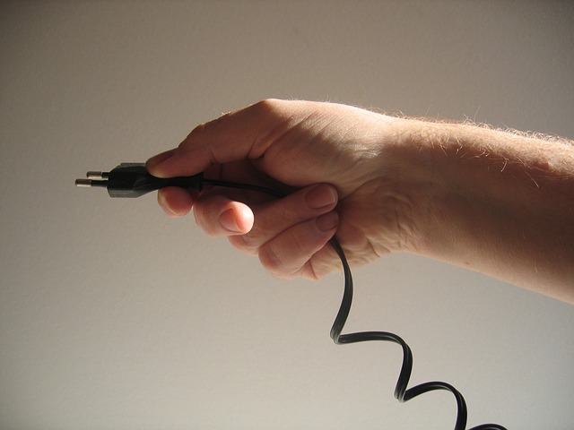 přívodní kabel ke spotřebiči